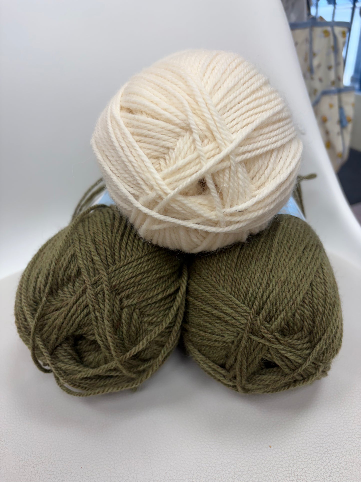 3 balls Wendy Pure Wool