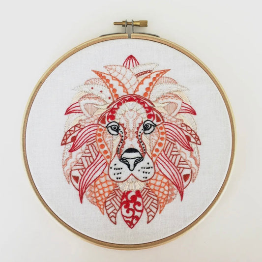 Cinnamon Stitching  Lion Embroidery Kit (Includes Hoop)